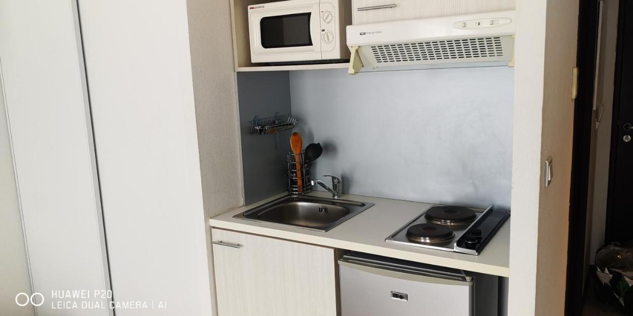 Studio 24M2 Au 4Eme Etage Ascenseur A Cote De La Gare Sncf Lourdes Exterior photo